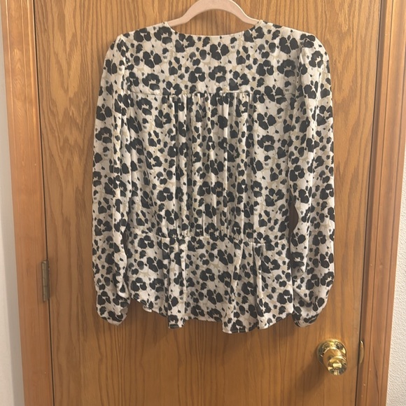 Cabi women’s blouses size small - Picture 6 of 7